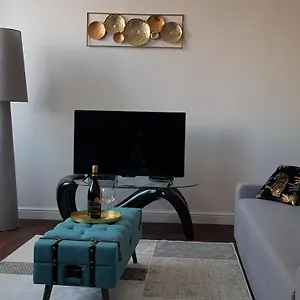 Boutique I Apartament
