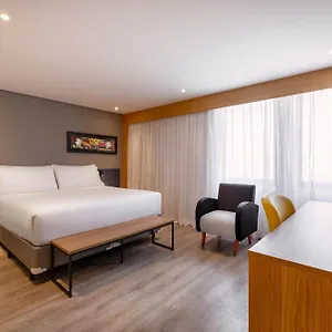 holiday-inn-parque-anhembi.topsaopaulohotels.com/